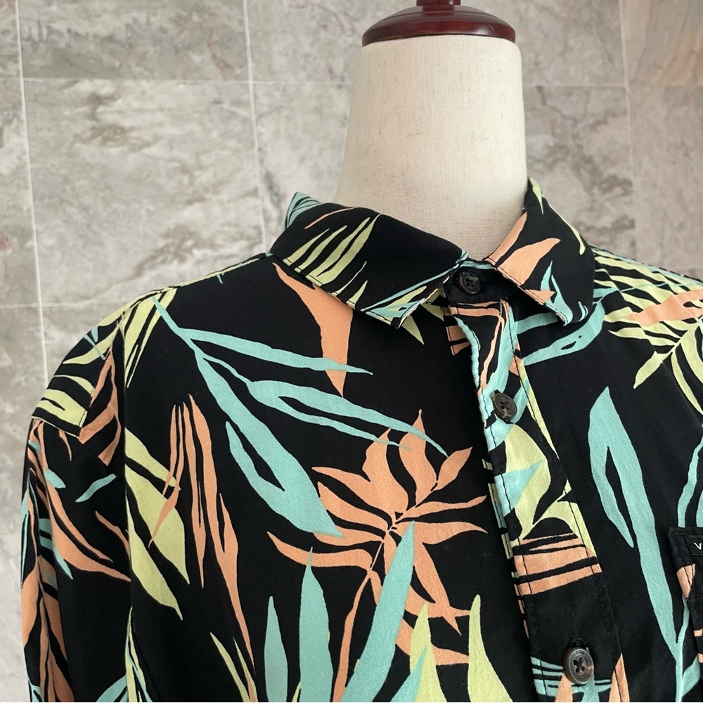 Volcom Bleeding Leaf Button Up Shirt - Picture 5 of 8